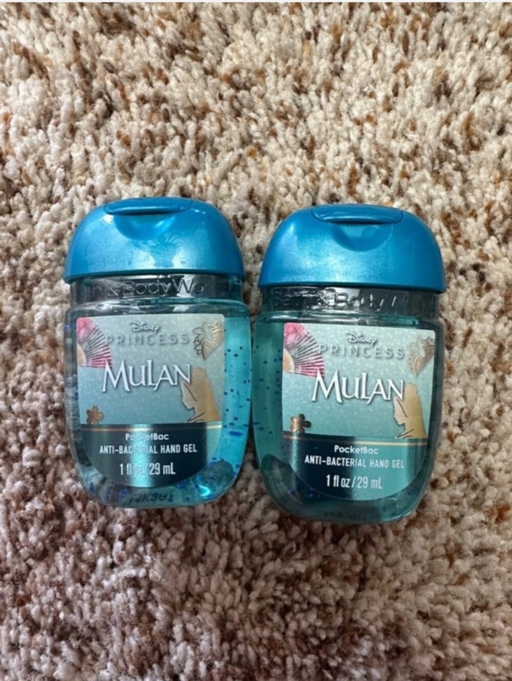 Bath & Body Works-2pc Disney Princess "MULAN" Hand Sanitizer Set 🩵💚